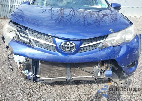 2015 Toyota Rav4 Xle from USA, damaged, VIN 2T3RFREV9FW230543
